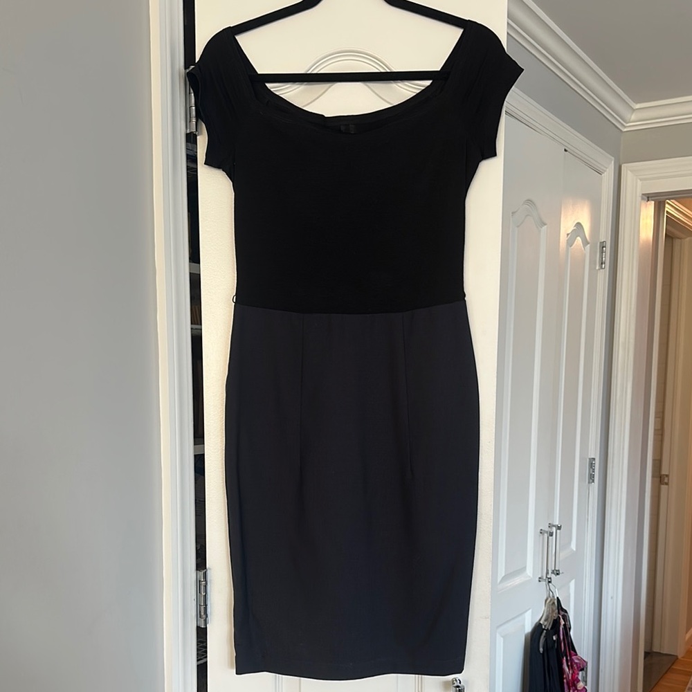 Morgane Le Fay Black Two-Tone Cap-Sleeve Sheath Bodycon Dress